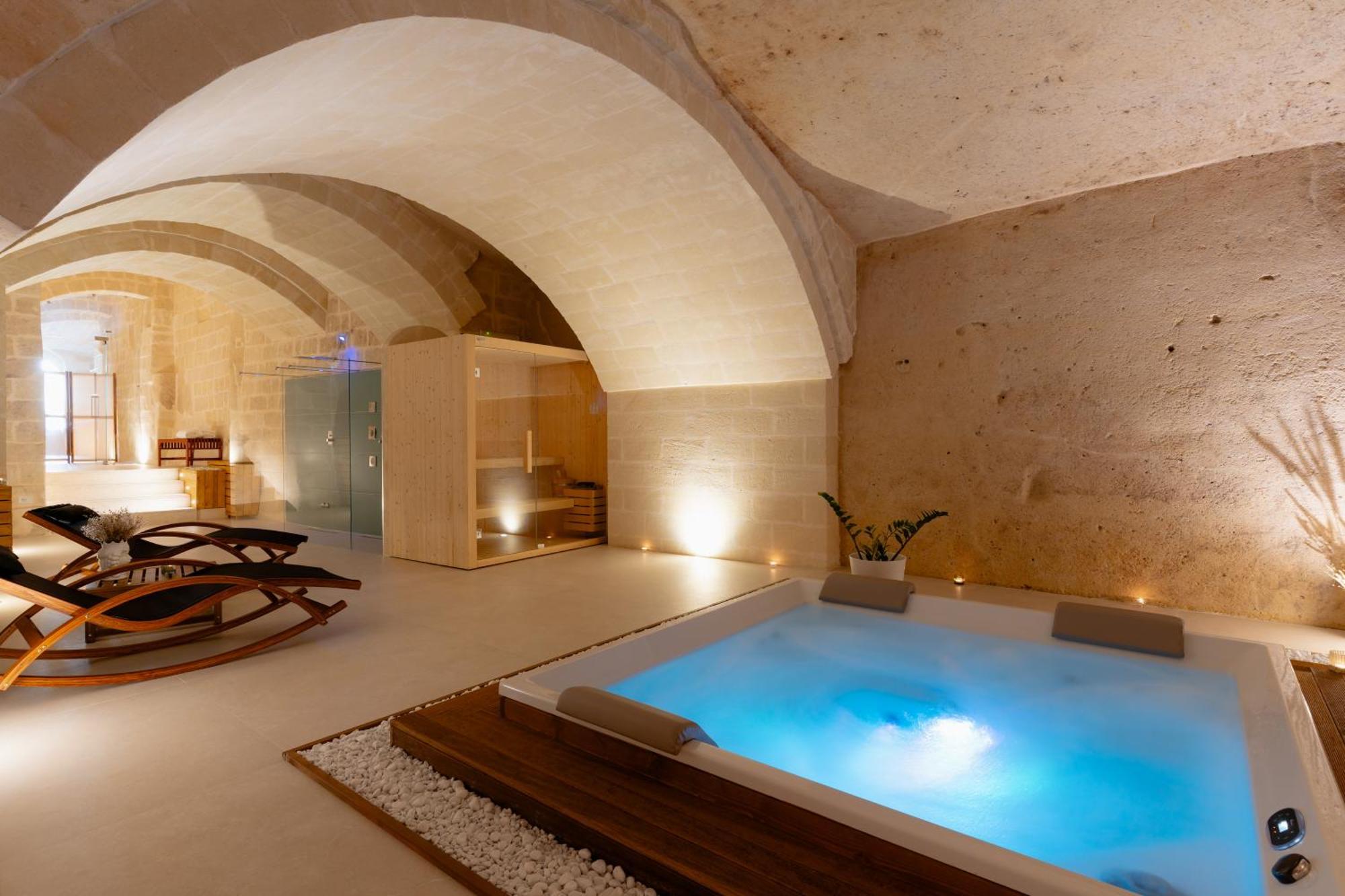 Endea Suite Rooms & Lounge Spa 马泰拉 外观 照片