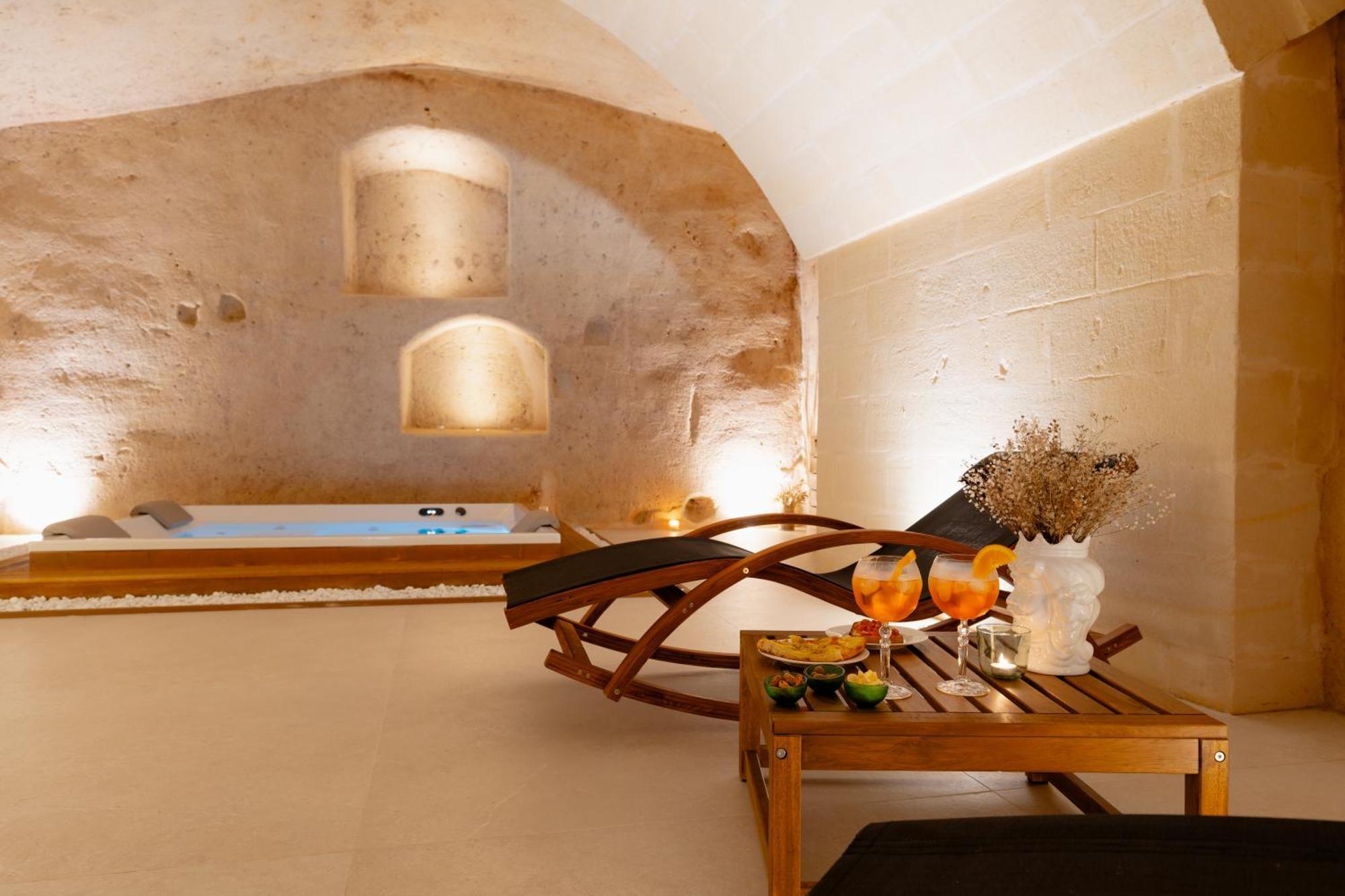Endea Suite Rooms & Lounge Spa 马泰拉 外观 照片